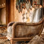 Jak probíhá renovace starého nábytku?